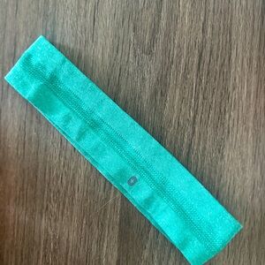 Figs headband surgical green